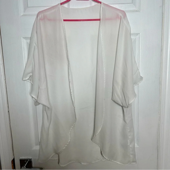 Kimono White Size Extra Large - Picture 1 of 16